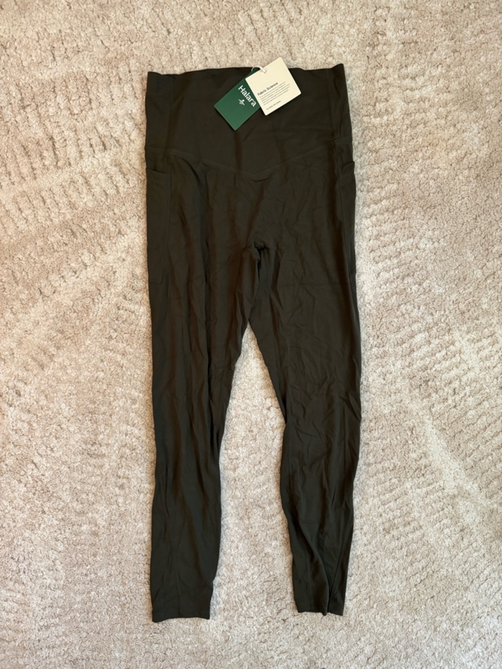 Halara UltraSculpt full length leggings in olive green color NWT size M - Picture 3 of 6